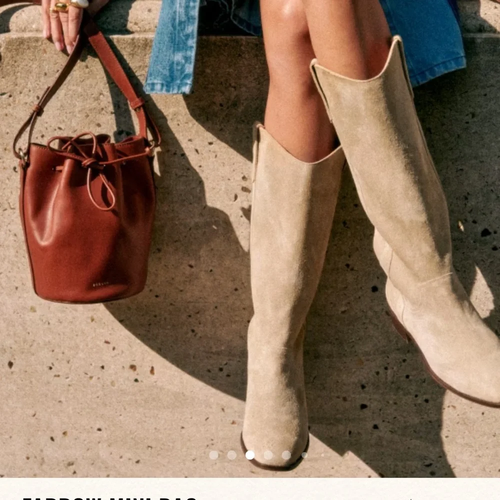 Sezane Farrow Mini Bag - Picture 2 of 9